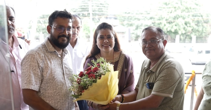  गढ़ कोकिला हेमा नेगी कराशी ने किया सीव्यू सेवा ट्रस्ट की धरमपुर स्थित कार्यालय का शुभारंभ