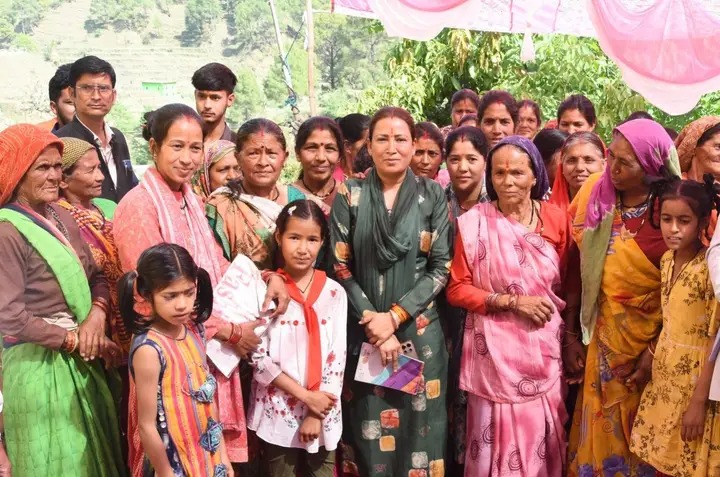  संकट और आपदा के वक्त मिलेगी तुरंत आर्थिक मदद : रेखा आर्या