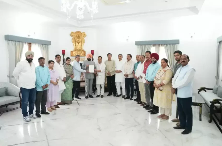  राज्यपाल से मिला प्रदेश कांग्रेस नेताओं का प्रतिनिधिमंडल