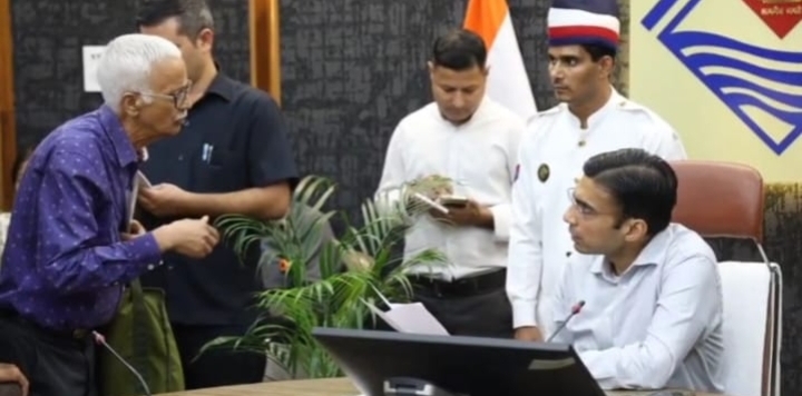  आयुुष्मान बिल फर्जीवाड़े में वेलमेड अस्पताल संलिप्त; सीएओ को क्लीनिकल एस्टेबलिश एक्ट अन्तर्गत प्रवर्तन कार्यवाही के निर्देश