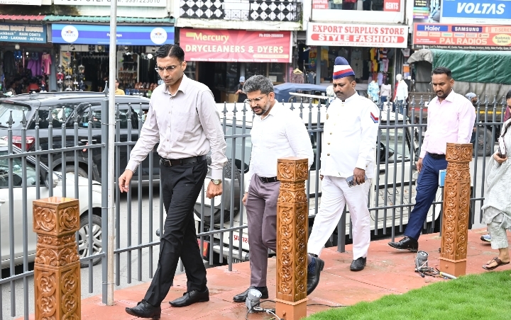  एनआरएलएम से जुड़कर ग्रामीण क्षेत्रों में सुदृढ़ हो रहा महिलाओं का भविष्य : सीडीओ