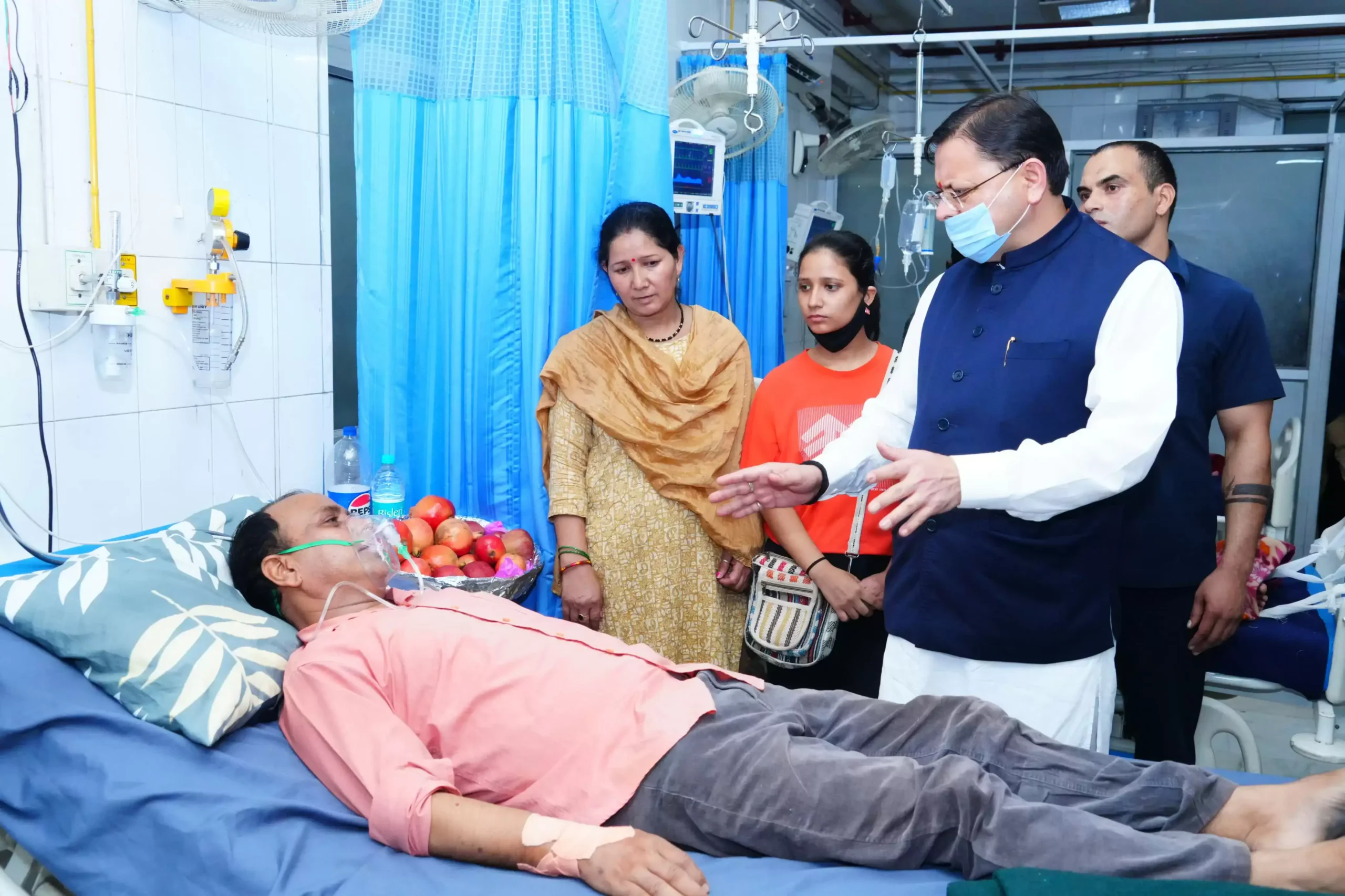  मुख्यमंत्री धामी ने दून अस्पताल का किया औचक निरीक्षण, मरीजों से संवाद कर सुधार के दिए निर्देश