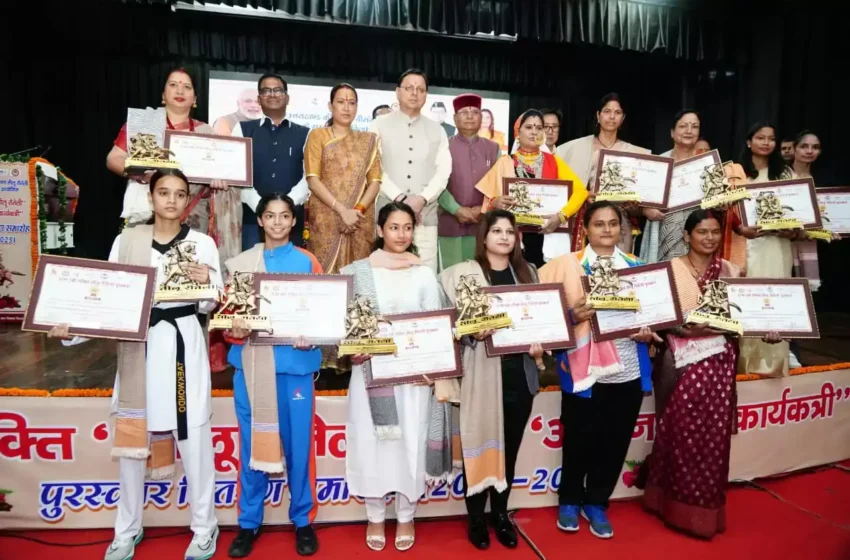  मातृशक्ति के कल्याण के लिए समर्पित होकर कार्य कर रही सरकार : मुख्यमंत्री धामी