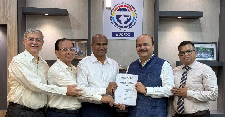  एनयूसीएफडीसी और सीएससी एसपीवी ने अर्बन कोऑपरेटिव बैंकों के डिजिटल ट्रांसफॉर्मेशन को गति देने के लिए समझौता किया