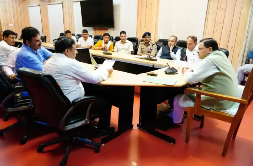  राजकीय शिक्षक संघ ने मुख्यमंत्री से भेंट कर रखीं समस्याएं