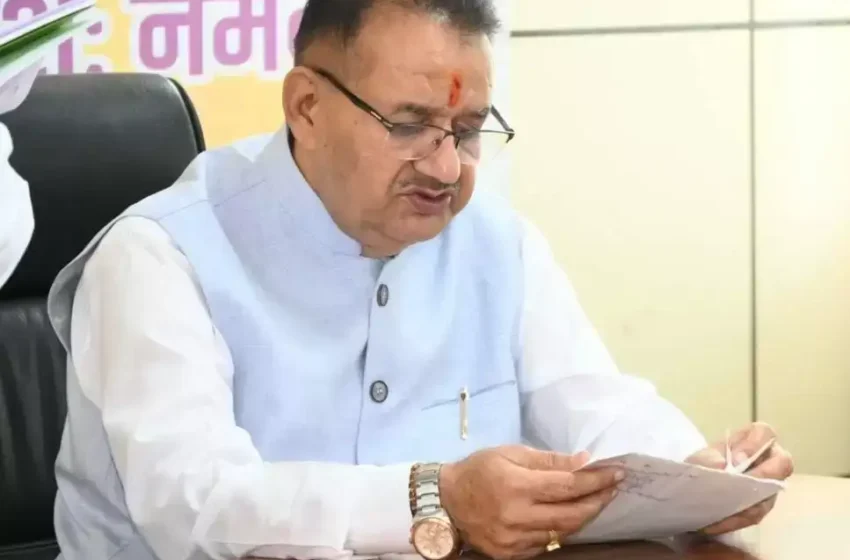  रेशम कीट बीज उत्पादन में उत्तराखंड बना आत्मनिर्भर : कृषि मंत्री गणेश जोशी