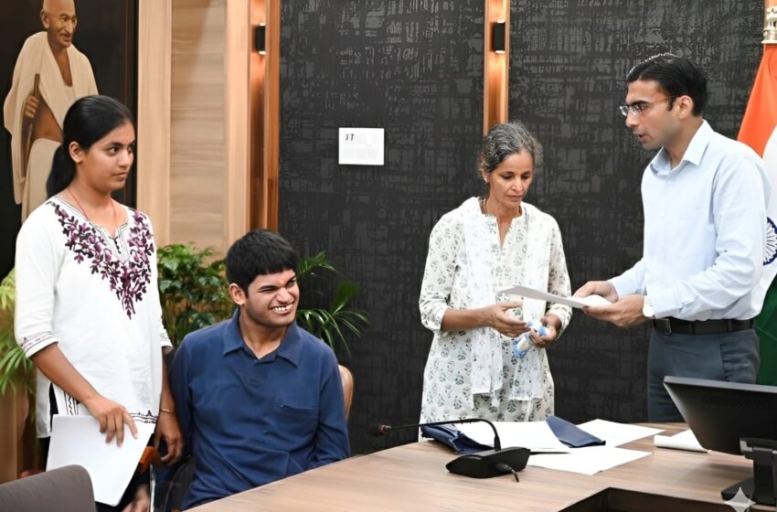 शोभा को रोजगार हेतु राइफल क्लब से आर्थिक सहायता भी मिलेगी जल्द; डीएम ने दिए निर्देश