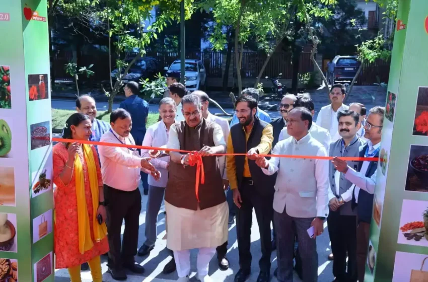  मंत्री गणेश जोशी ने किया सेब महोत्सव 2.0 का शुभारंभ