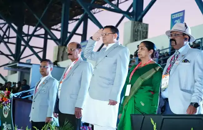  मुख्यमंत्री ने किया शासनादेशों के द्वितीय संकलन का विमोचन