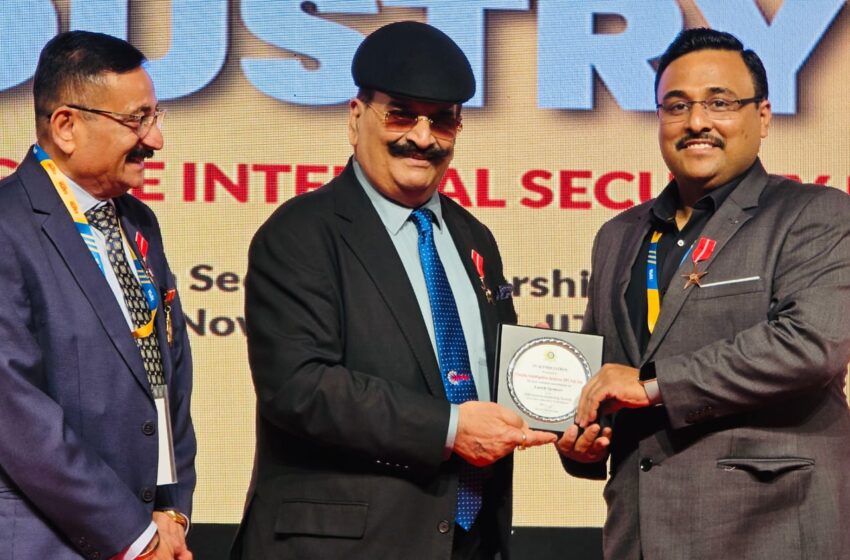  उत्तराखंड के देवव्रत पुरी गोस्वामी (डिटेक्टिव देव) को कैप्सी-एपीडीआई द्वारा ‘भारत का श्रेष्ठ जासूस सम्मान चिन्ह’ प्रदान किया गया