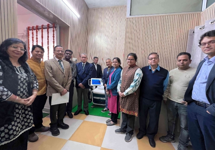  आईआईटी रुड़की के उप निदेशक प्रो. यू. पी. सिंह ने स्वास्थ्य निगरानी मंच का उद्घाटन किया