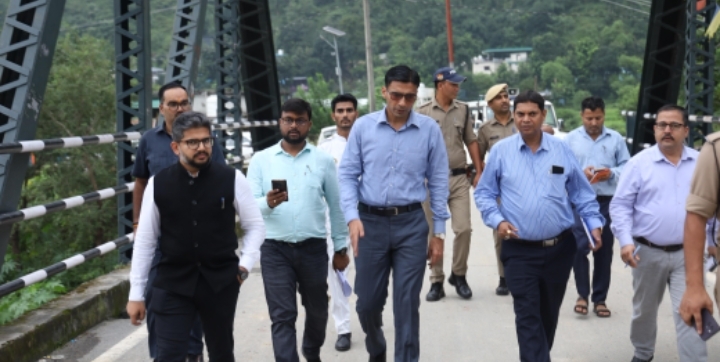  अंतिम व्यक्ति को सरकार की योजनाओं से लाभान्वित करना ही सरकार का परम लक्ष्य : जिलाधिकारी सविन बसंल