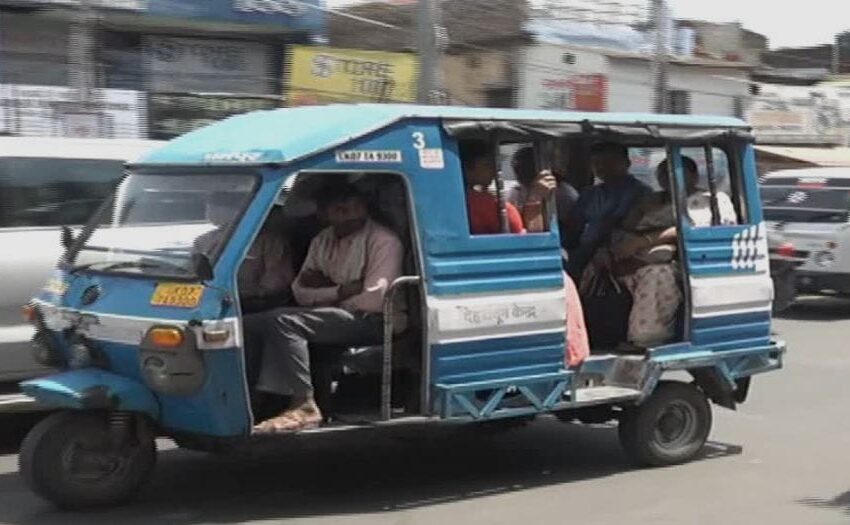  उच्च न्यायालय के आदेशों के अनुपालन में नियमों की अवहेलना करने वाले विक्रम संचालकों के विरुद्ध जनहित में परिवहन विभाग द्वारा कठोर कार्रवाई की मांग