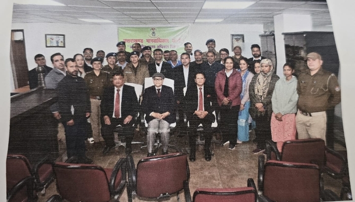  अन्तर्राष्ट्रीय मानवाधिकार दिवस के अवसर पर उत्तराखण्ड मानवाधिकार आयोग कार्यालय, देहरादून में कार्यक्रम आयोजित किया