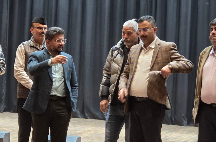  यूसीसी दिवस के राज्य स्तरीय आयोजन को लेकर तैयारियां तेज, सीडीओ ने किया कार्यक्रम स्थल का निरीक्षण