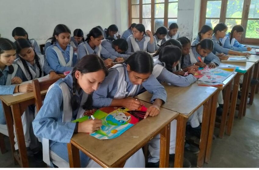  यूसीसी की पहली वर्षगांठ पर विद्यालयों में रचनात्मक प्रतियोगिताओं का आयोजन