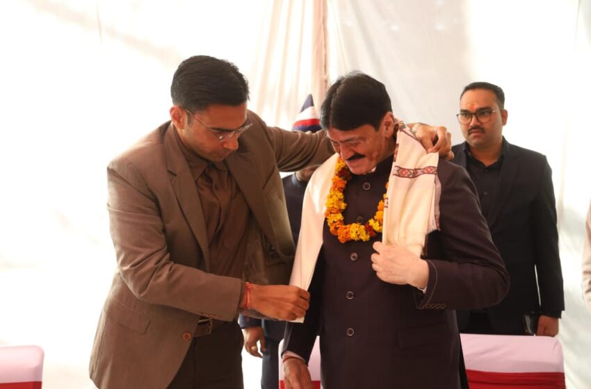  36 वर्षों की सेवा के बाद मुख्य प्रशासनिक अधिकारी कलेक्ट्रेट श्री राजेश कपिल सेवानिवृत्त; जिलाधिकारी सविन बंसल ने दी भावभीनी विदाई