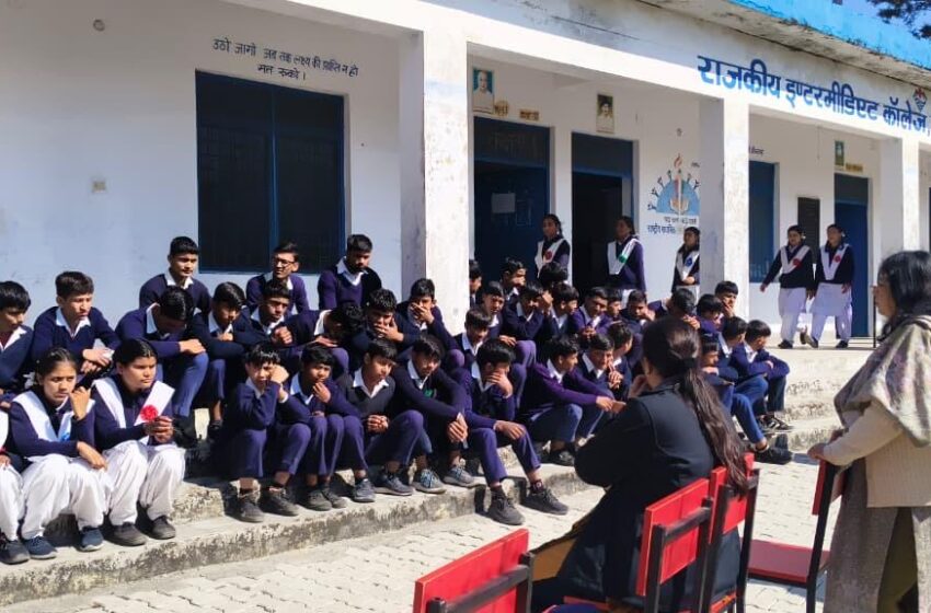  डीएम सविन बंसल के निर्देशन में रायपुर क्षेत्र के विद्यालयों में बाल अधिकारों पर चलाया जागरूकता अभियान