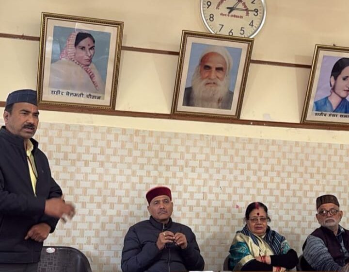  उत्तराखण्ड राज्य आंदोलनकारी मंच द्वारा अहम बैठक आहूत की गई