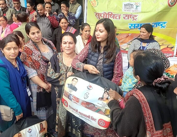  जन-जन के द्वार पहुँची सरकार : सुदूरवर्ती गांव लाखामंडल में प्रशासन ने सुनीं जन समस्याएं