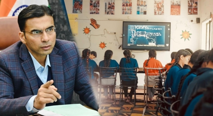  मा0 मुख्यमंत्री के निर्देशानुसार सरकारी विद्यालयों में डिजिटल एजुकेशन की दिशा में जिला प्रशासन के कदम तेज,880 एलईडी टीवी का स्टॉक हुआ तैयार