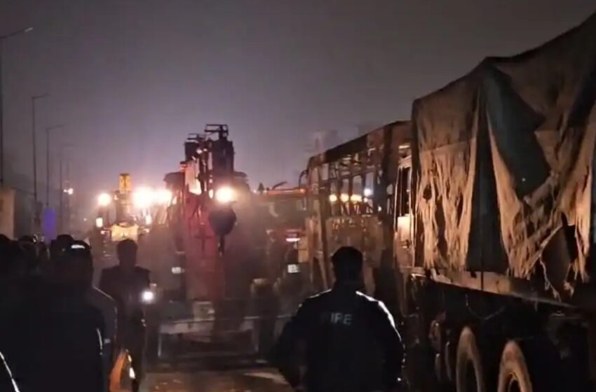  मोतीचूर फ्लाईओवर हादसे में दो की मौत, नौ घायल