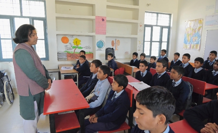  प्रो. कन्हैया त्रिपाठी ने देहरादून के छात्रों को मानवाधिकार और जागरूकता का संदेश दिया