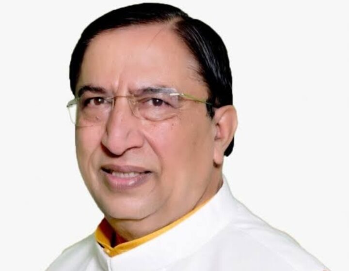  भाजपा राष्ट्रीय सह कोषाध्यक्ष एवं सांसद राज्य सभा डाॅ नरेश बंसल जी ने राज्य सरकार के सफलतम 4 वर्ष पूर्ण होने पर हर्ष जताया है एवं माननीय मुख्यमंत्री श्री पुष्कर सिंह धामी जी, समस्त कैबिनेट एवं प्रदेश की देवतुल्य जनता को हार्दिक बधाई एवं शुभकामनायें दी