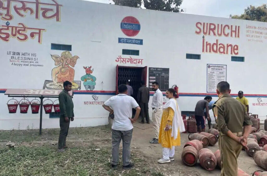  एसडीएम ने गैस एजेंसी के गोदाम का किया निरीक्षण,गैस आपूर्ति का लिया जायजा