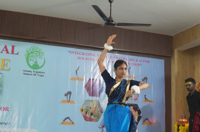  स्पर्श हिमालय विश्विद्यालय में दो दिवसीय अंतर्राष्ट्रीय योग कॉन्फ्रेंस का शुभारंभ