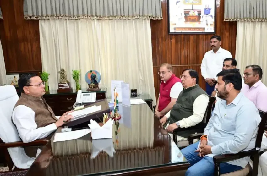  सिडकुल की कंपनियों के प्रतिनिधियों के साथ मुख्यमंत्री से मिले पालिका अध्यक्ष