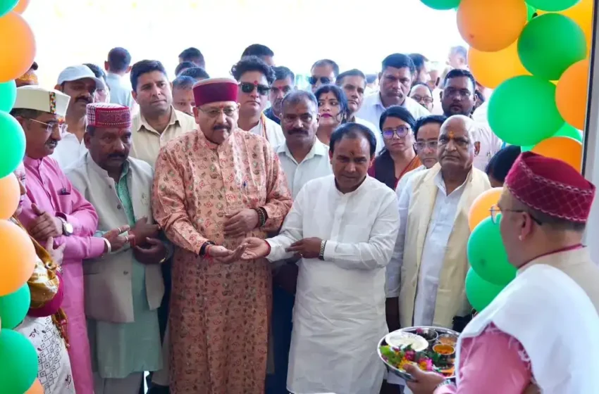  पौड़ी में भाजपा जिला कार्यालय का विधिवत पूजन के साथ उद्घाटन