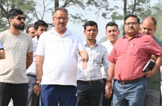  सरखेत में आपदा सुरक्षा कार्यों का कैबिनेट मंत्री गणेश जोशी ने किया निरीक्षण