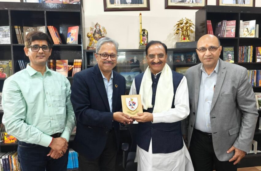  लेखक गाँव में यूनिवर्सिटी ऑफ साउथैम्पटन यूके के प्रतिनिधिमंडल ने की डॉ. निशंक से शिष्टाचार भेंट