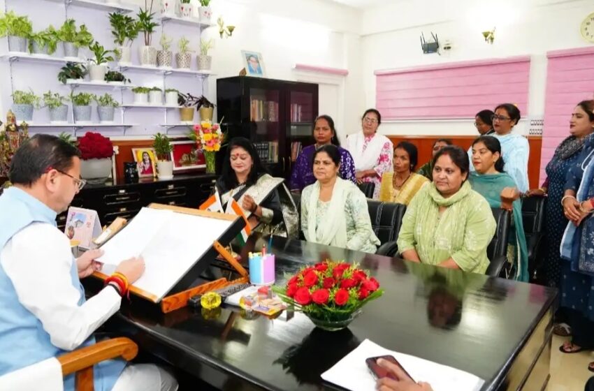  आंगनबाड़ी कर्मियों की हड़ताल टली, मानदेय बढ़ोतरी पर सरकार का आश्वासन