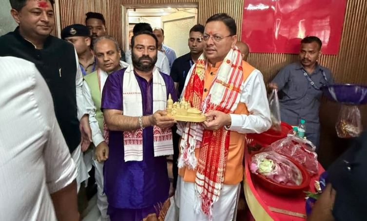 मुख्यमंत्री धामी ने कामाख्या मंदिर में की पूजा-अर्चना