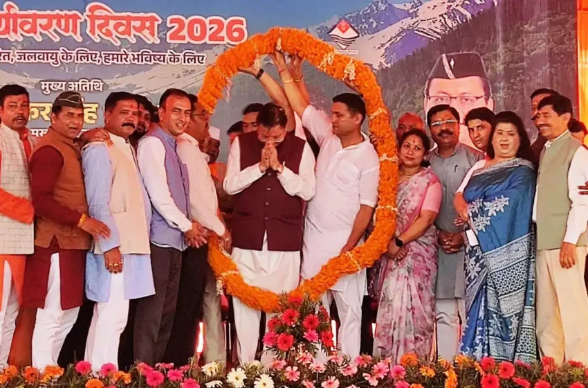  मुख्यमंत्री ने नैनीताल जिले को 96.71 करोड़ रुपये की योजनाओं की दी सौगात