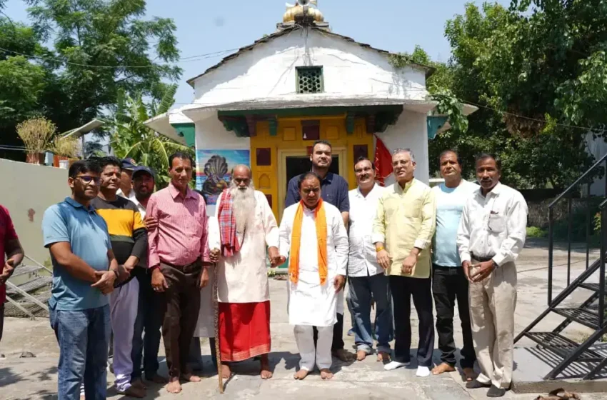  स्वच्छता अभियान में किया श्रमदान, खिर्सू में सड़क परियोजना का लोकार्पण