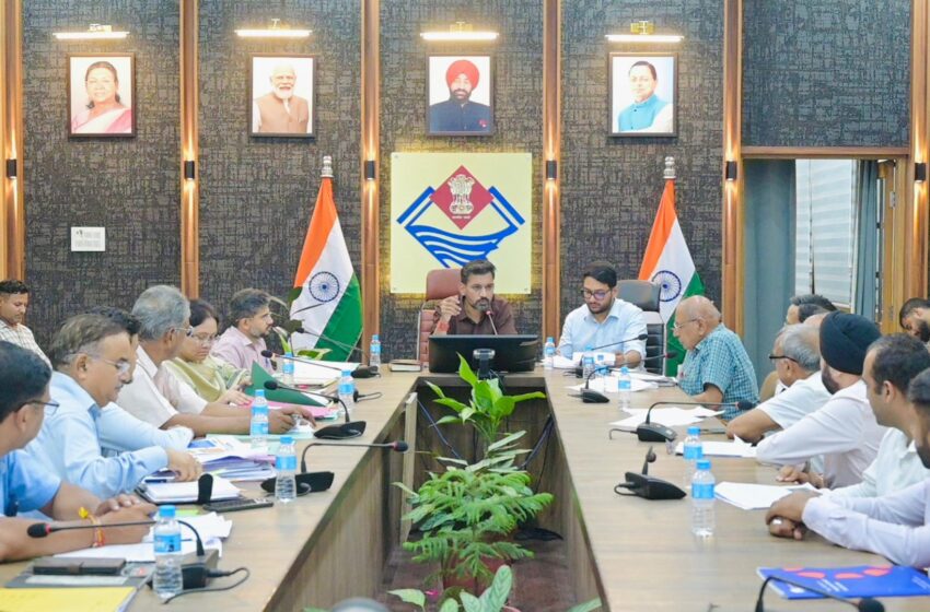  उद्योग मित्रों की समस्याओं का समाधान करना जिला प्रशासन की प्राथमिकता : डॉ आशीष चौहान