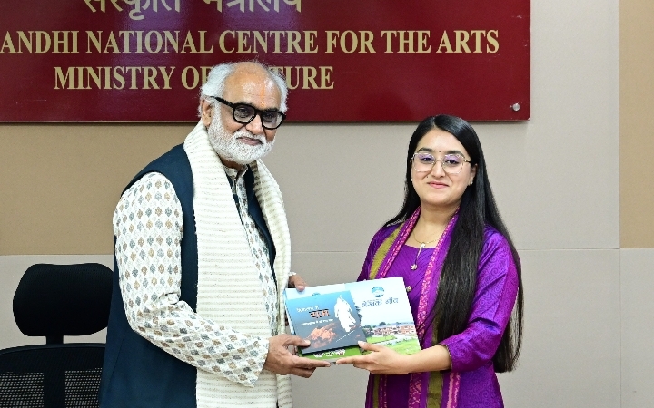  देश के पहले लेखक गाँव और इंदिरा गांधी राष्ट्रीय कला केंद्र के बीच सांस्कृतिक सहयोग पर हुआ एम.ओ.यू
