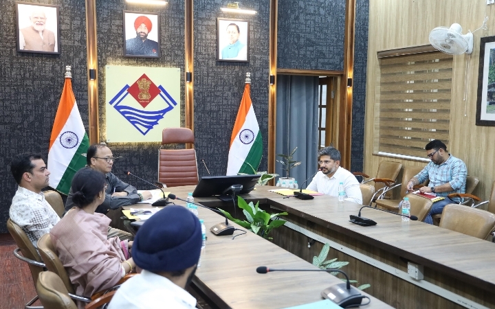  उप जिला निर्वाचन अधिकारी/मुख्य विकास अधिकारी अभिनव शाह ने की विशेष गहन पुनरीक्षण (SIR)-2026 की प्रगति समीक्षा