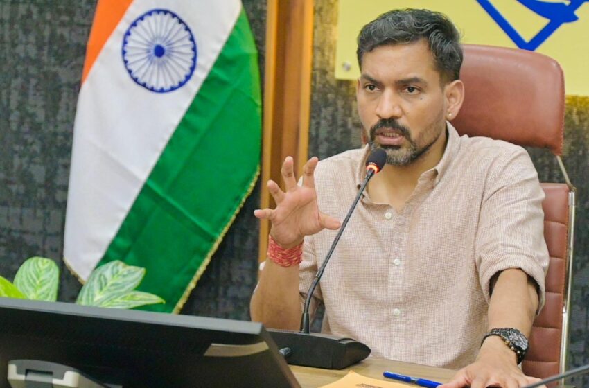  देहरादून में 1.90 लाख मतदाताओं ने अभी तक नहीं कराया सत्यापन, डीएम ने जारी की अंतिम अपील