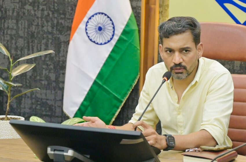  जल जीवन मिशन की अधूरी परियोजनाएं सर्वाेच्च प्राथमिकता से पूरी हों : डीएम