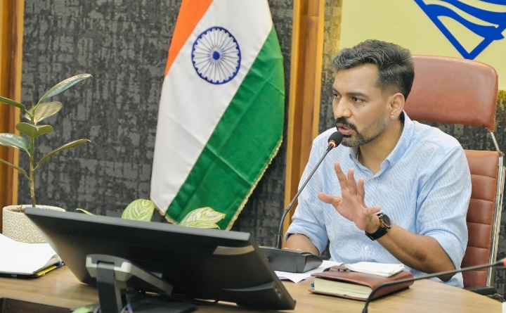  दिव्य-भव्य कांवड़ मेले के लिए जिला प्रशासन अलर्ट, डीएम ने की हाईलेवल समीक्षा