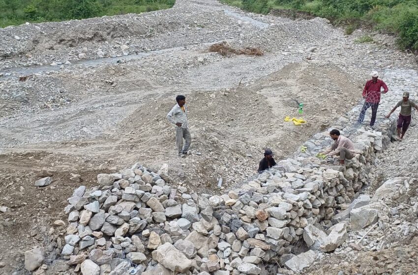  मुख्यमंत्री की मॉनिटरिंग में राहत एवं पुनर्निर्माण कार्य तेज, मालदेवता में आवागमन सुरक्षित