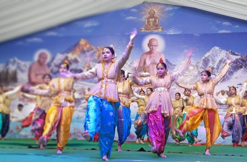 आध्यात्मिक श्रमणी आर्यिकारत्न पूर्णमति माताजी का भव्य दीक्षा दिवस समारोह हर्षोल्लास के साथ सम्पन्न