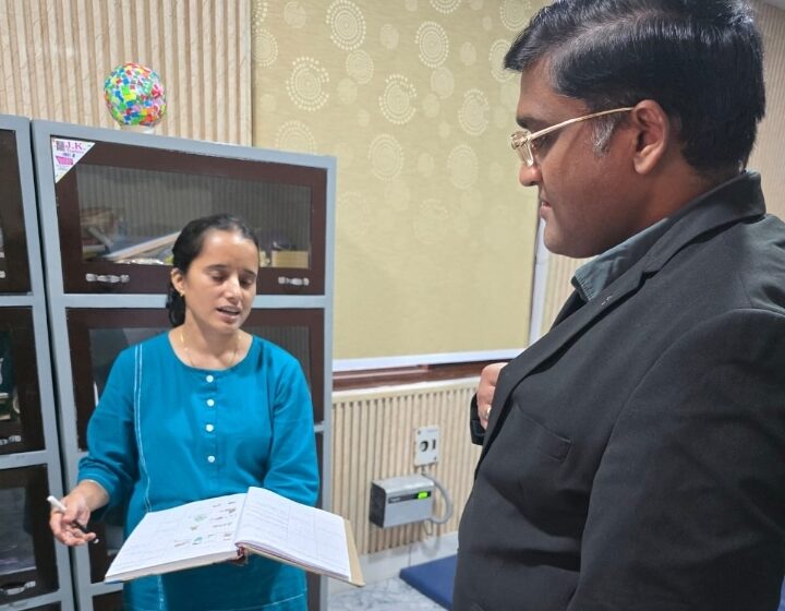  दिव्यांगजनों को योजनाओं एवं पुनर्वास सेवाओं का समयबद्ध और सुगम लाभ दिलाना सुनिश्चित करें-सचिव समाज कल्याण
