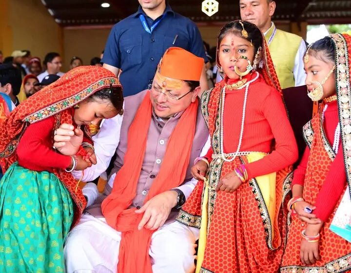  बग्वाल मेले में उमड़ा आस्था का सैलाब, धामी बोले- परंपराओं के संरक्षण को सरकार प्रतिबद्ध