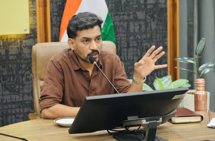  नदियों में कूड़ा डालने वालों पर होगी एफआईआर, डीएम ने अनधिकृत डंपिंग साइट तत्काल चिन्हित करने के निर्देश