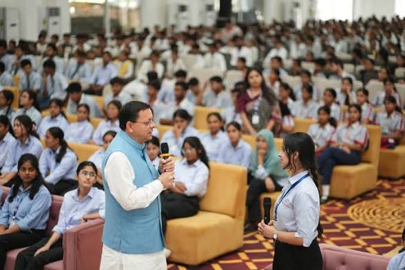  युवाओं को राज्य में ही मिलेंगे शिक्षा और रोजगार के अवसर : मुख्यमंत्री धामी